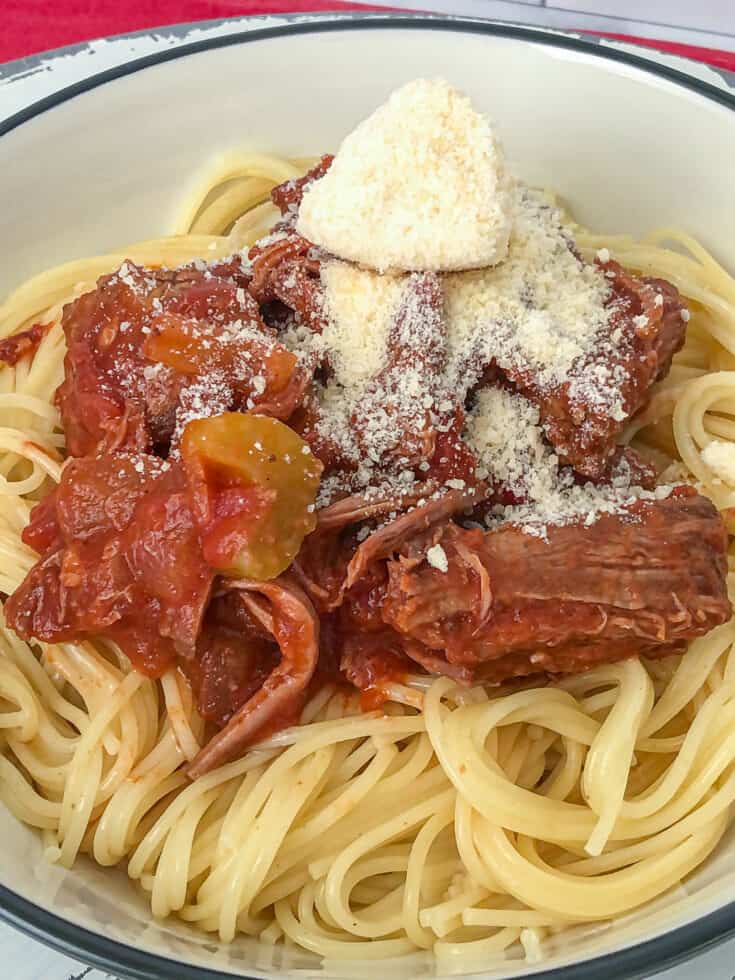 Simple Steak and Mushroom Ragu (Crock Pot) | Lauren Fit Foodie