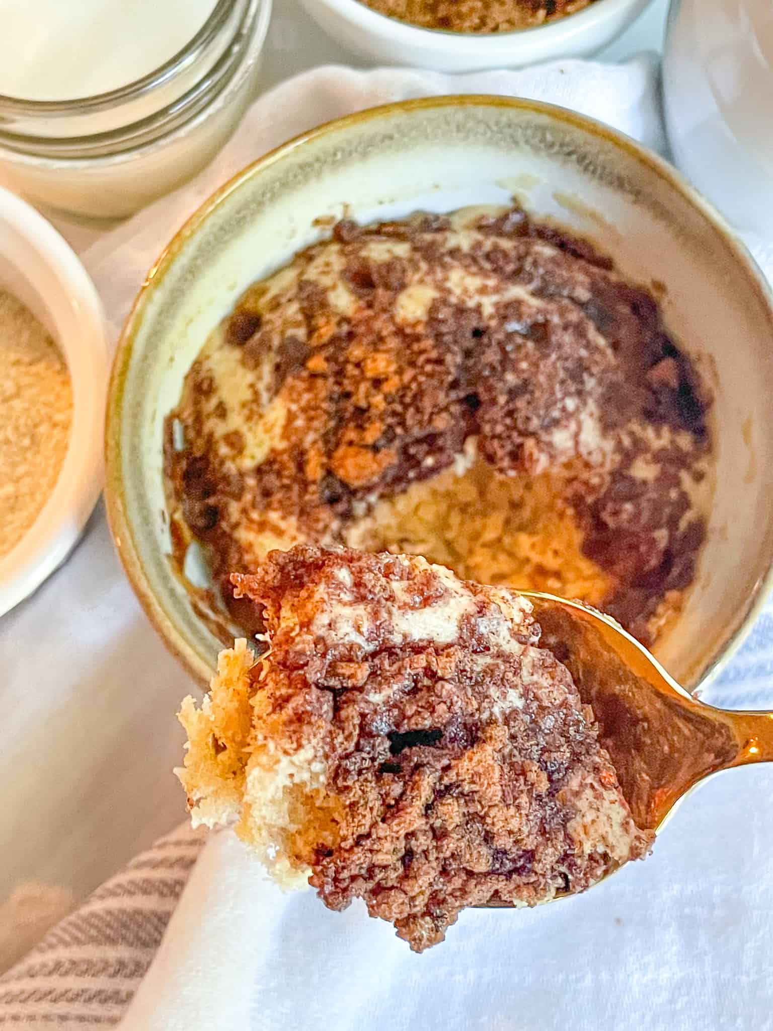 Coffee Cake Mug Cake Recipe (Single-Serve)