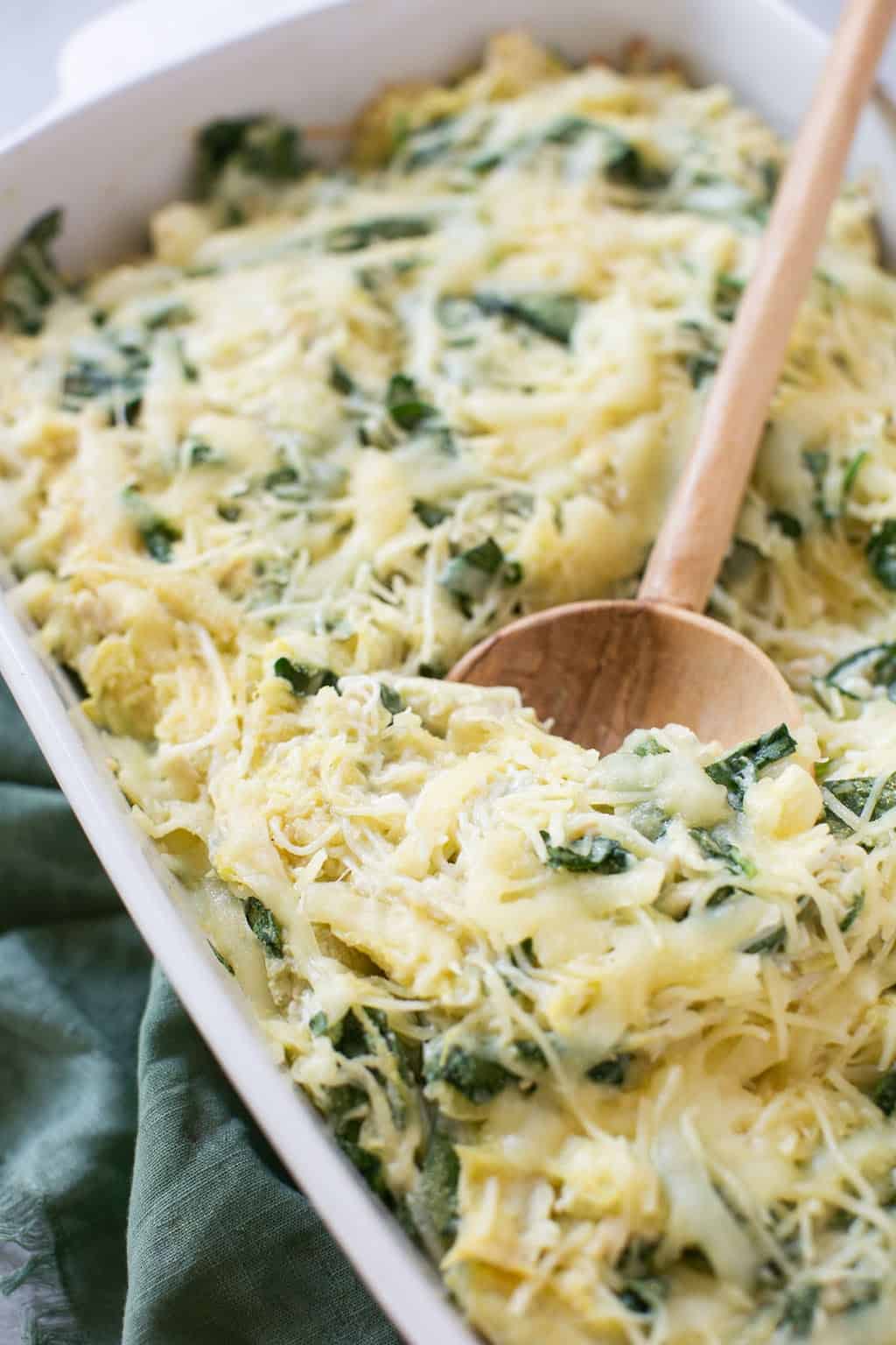 Cheesy Spinach And Artichoke Spaghetti Squash Bake (Low Carb) - Lauren ...