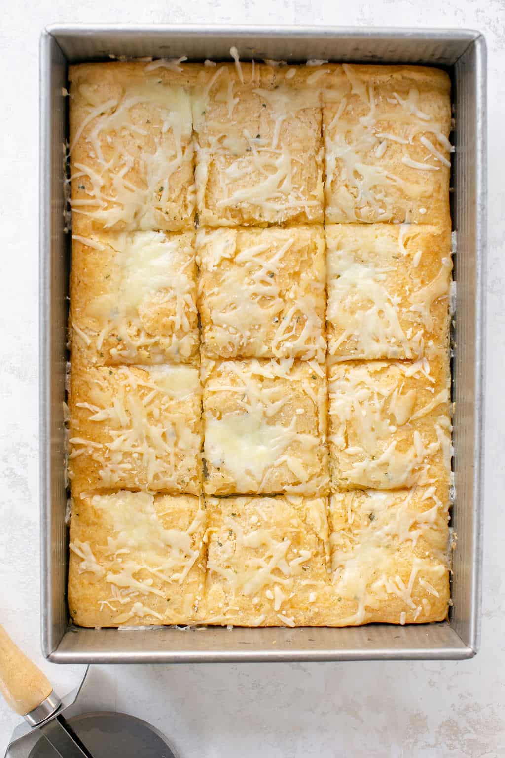 Upside Down Cheesy Garlic Egg White Pizza (3 Ingredients!) Lauren Fit