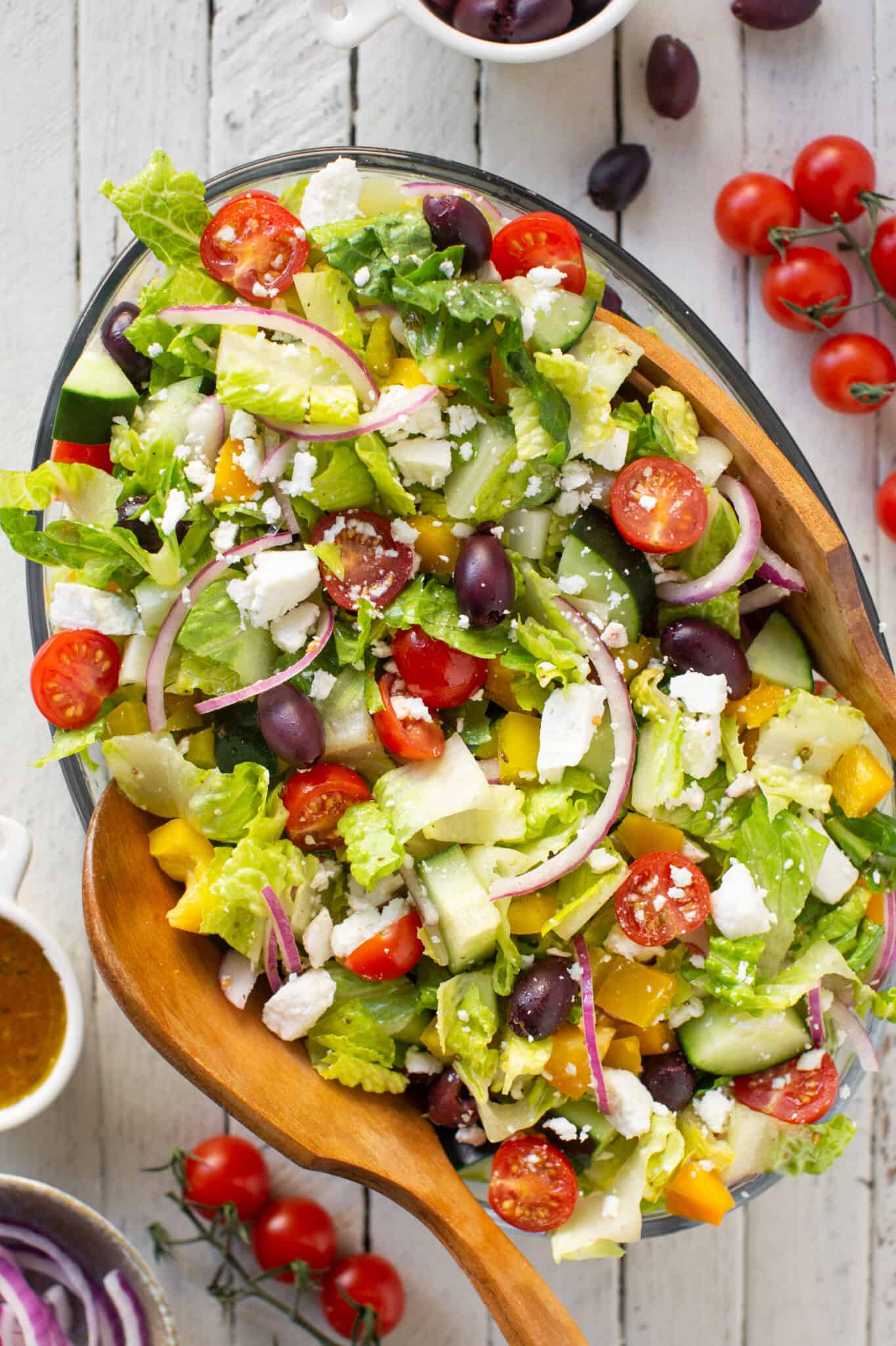 Easy Greek Salad Recipe | Lauren Fit Foodie