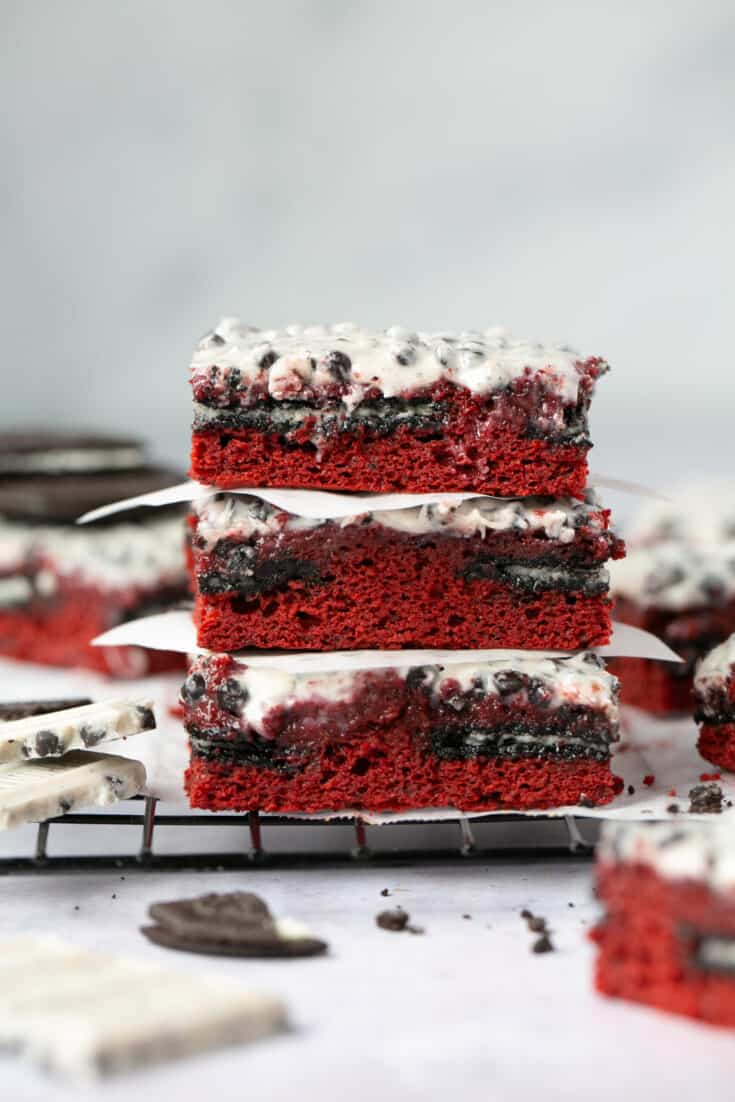Cookies & Cream Red Velvet Protein Brownies (Low Calorie)