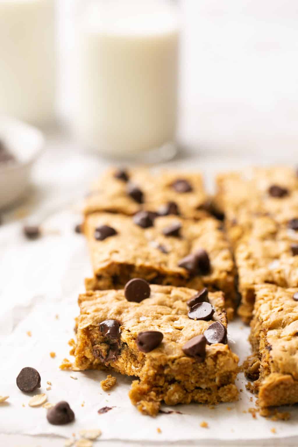 Healthy Peanut Butter Oatmeal Cookie Bars Easy, Chewy, So Good!