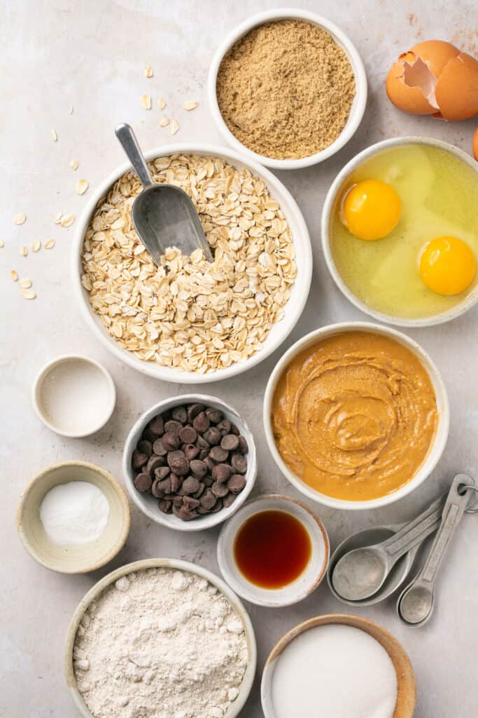 Ingredients for healthy peanut butter oatmeal cookie bars.