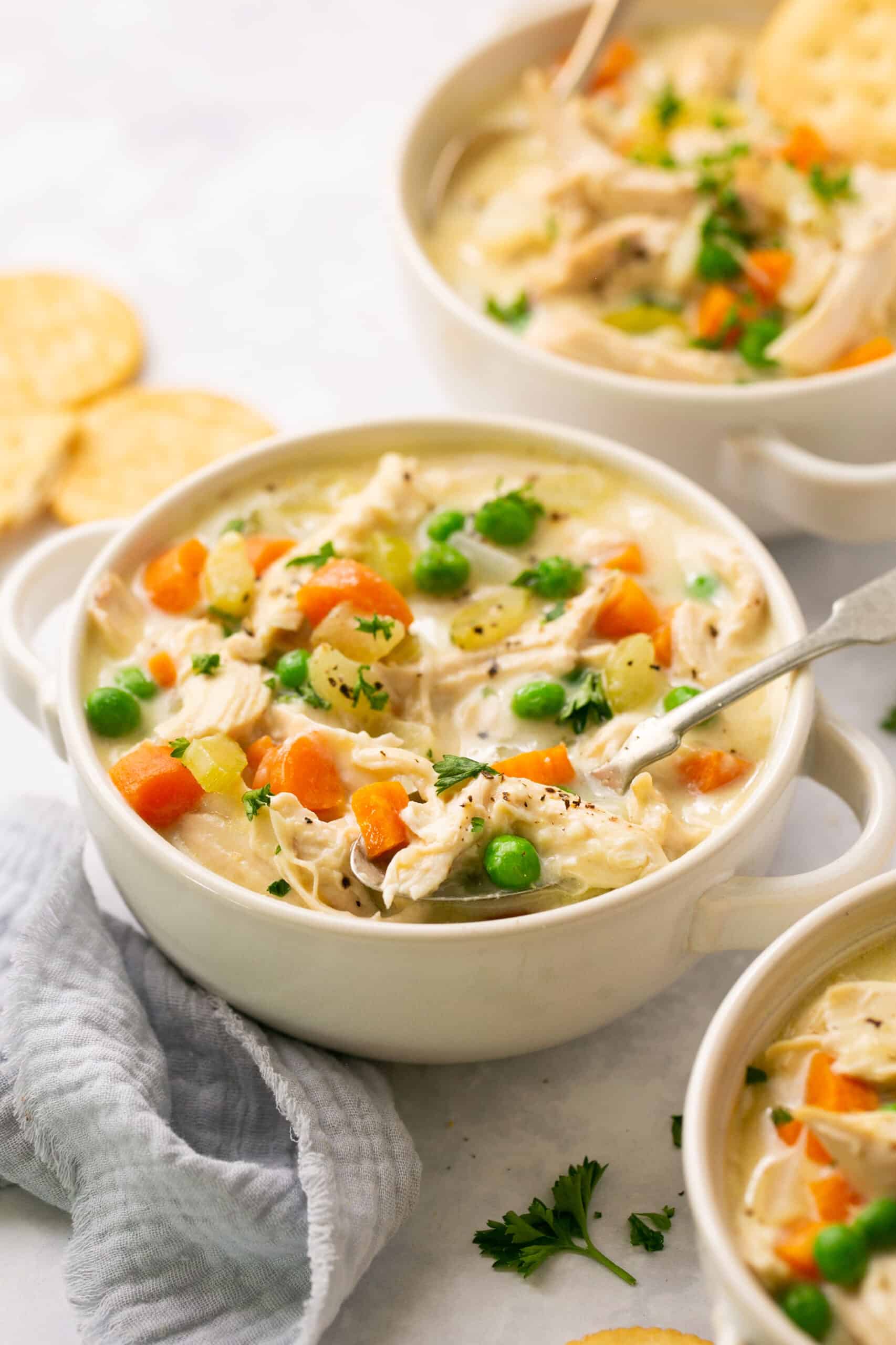 Healthy Chicken Pot Pie Soup (One Pot + Dairy Free)