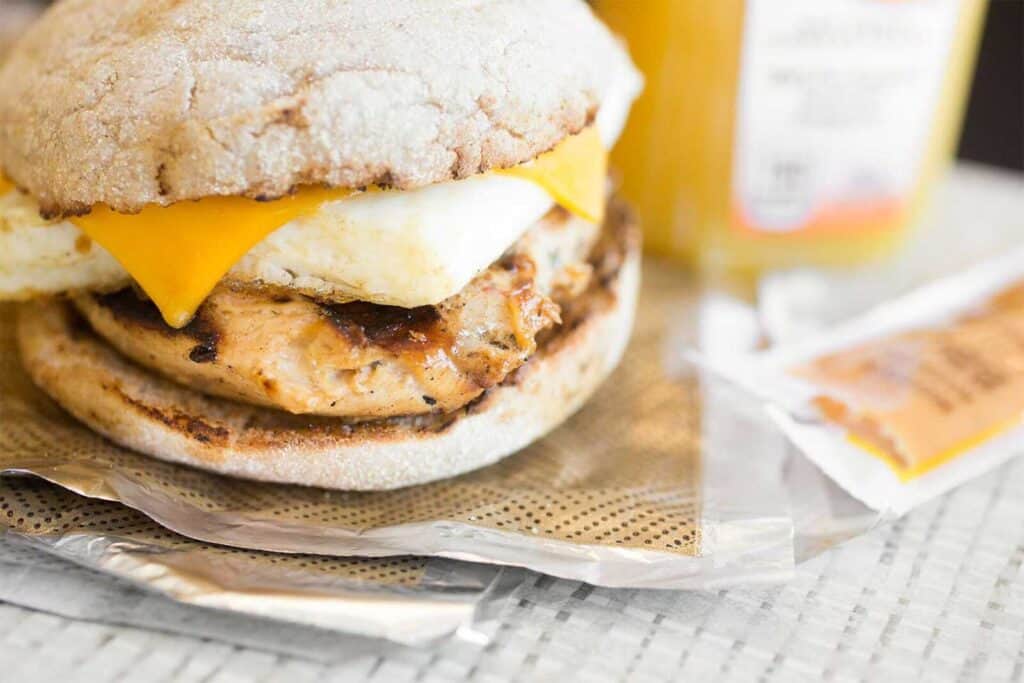 10 Fast Food Breakfasts That Can Fit into Your Weight Loss Plan