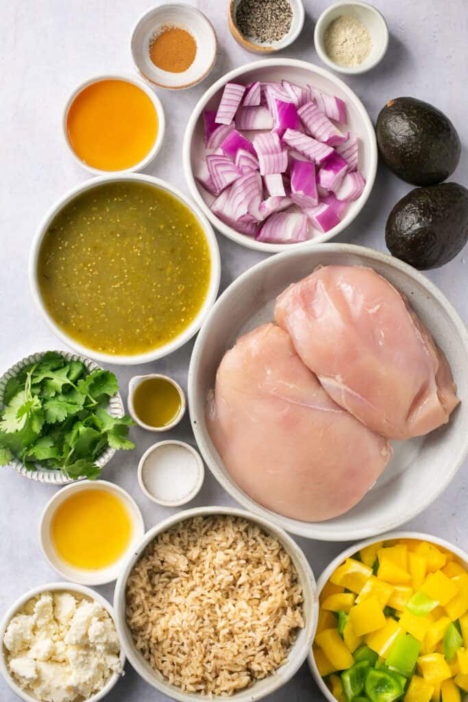 Ingredients for salsa chicken verde chicken bowls