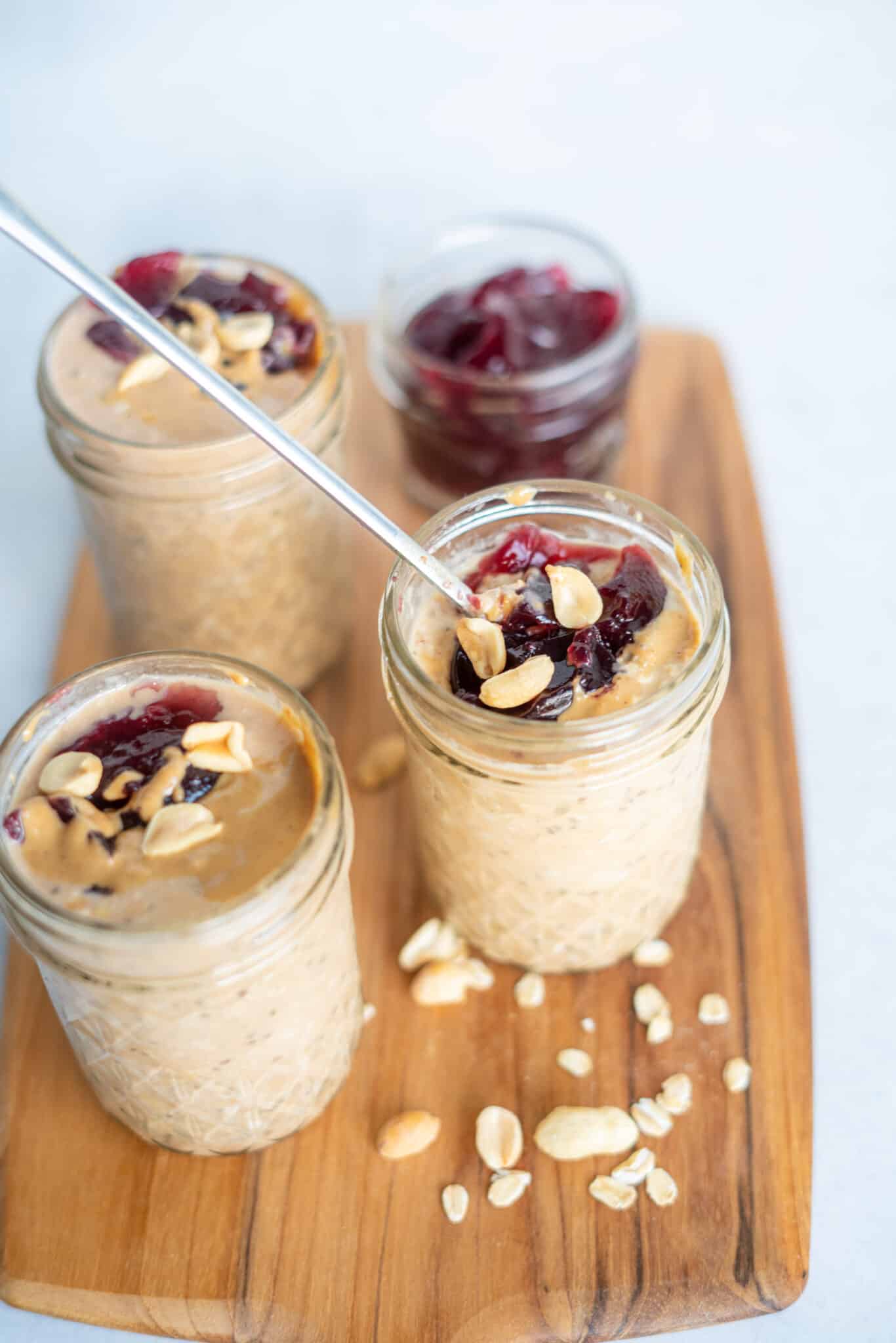 PB&J Overnight Oats (Gluten-Free, Great for Meal Prep) | Lauren Fit Foodie