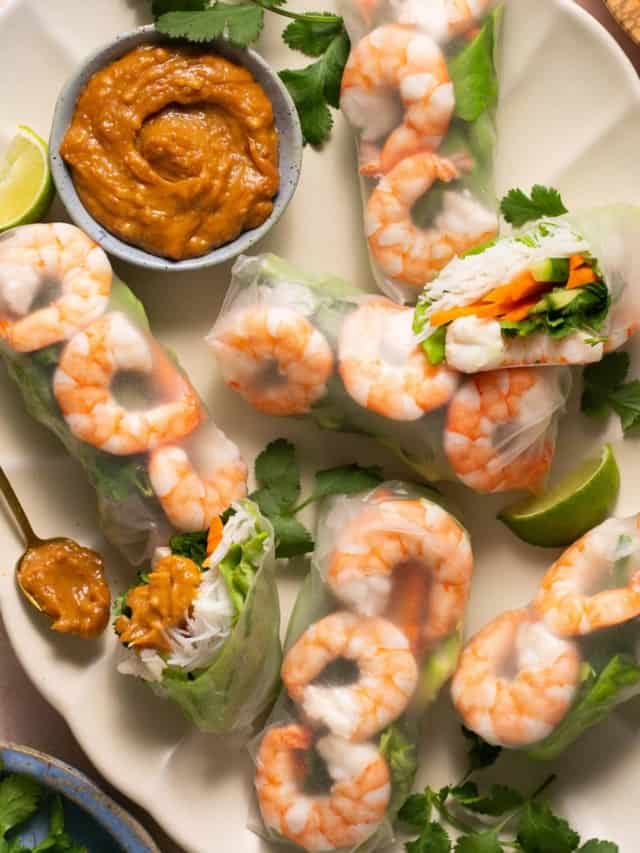 Vietnamese Summer Rice Paper Rolls with Peanut Dipping Sauce