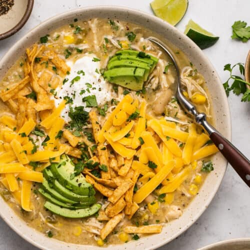 Healthy Crockpot White Chicken Chili (High-Protein!)