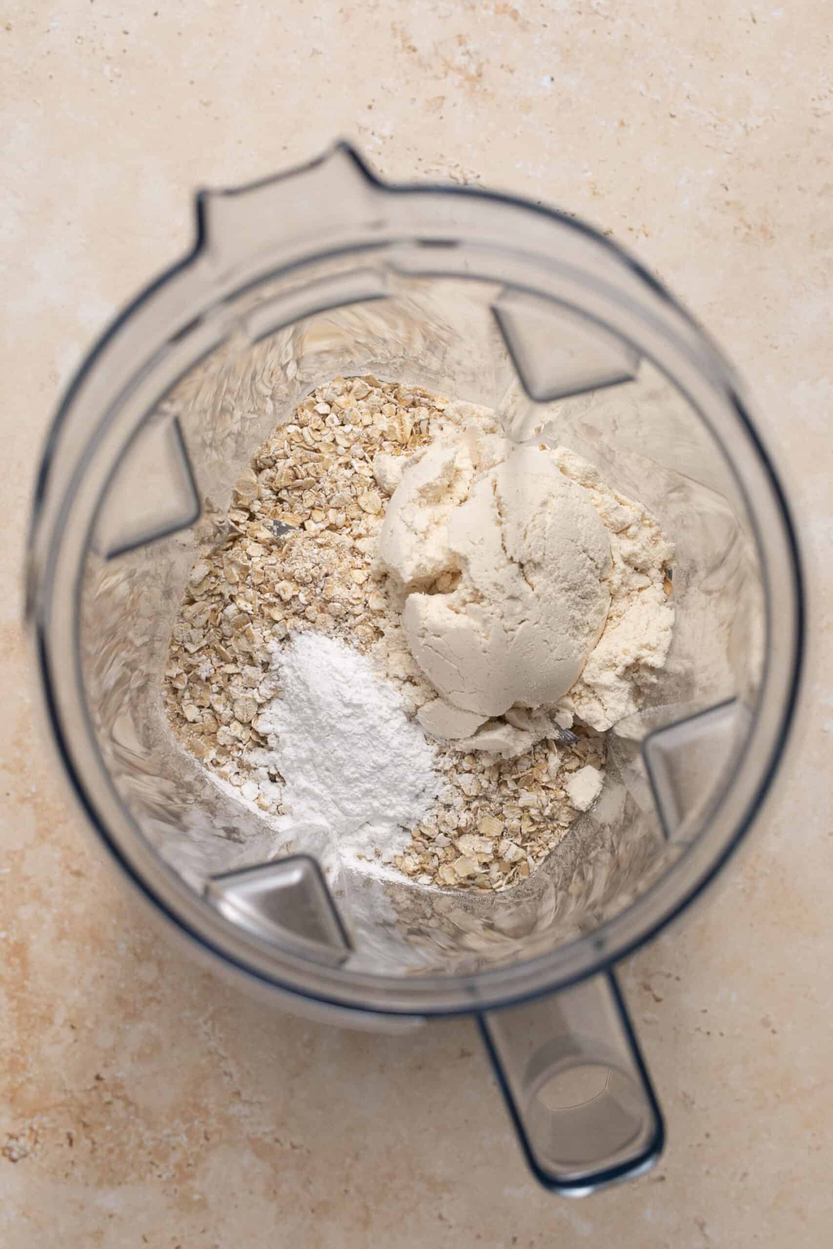 Easy Protein Powder Pancakes with Greek Yogurt (So Fluffy & 32g of ...