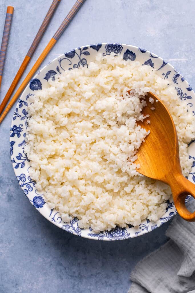 Sushi rice in a bowl.