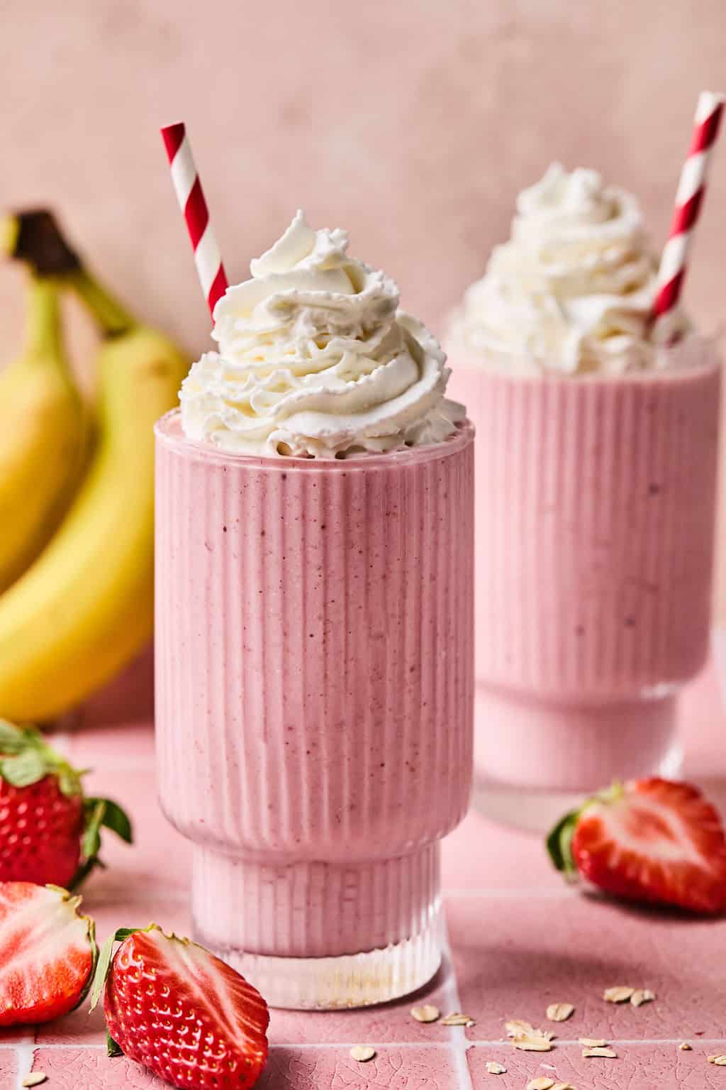 Strawberry Banana Oat Smoothie | Lauren Fit Foodie