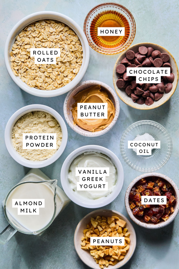 Ingredients for Snickers Blended Overnight Oats.